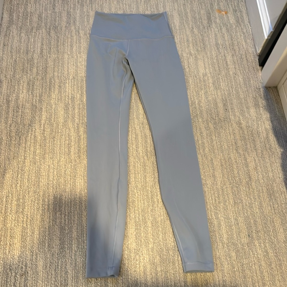 Lululemon Wunder under leggings